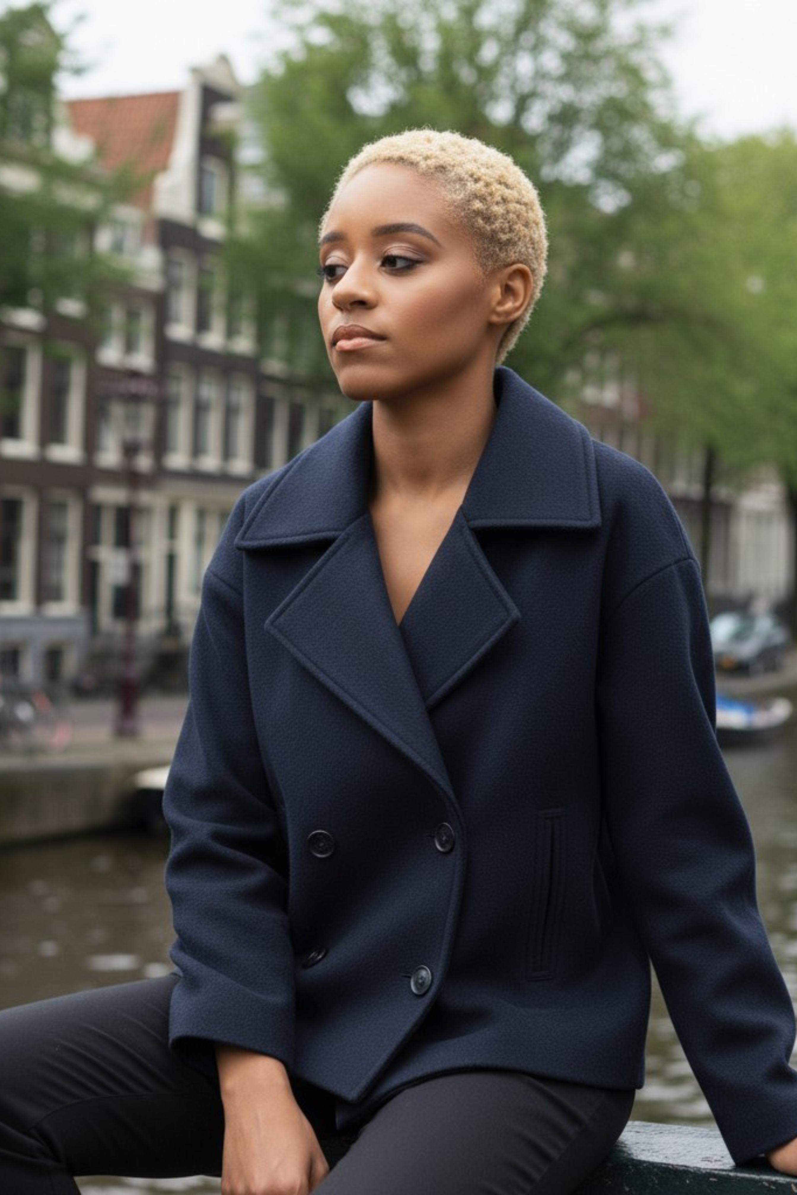 NoirBelle™ | Chic Double-Breasted Kort Jasje